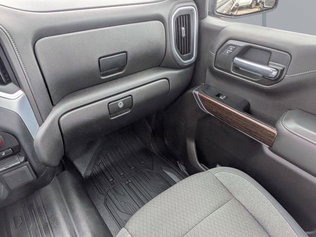 Used 2021 GMC Sierra 1500 Elevation w/ LPO, Elevation Black Package AWD/4WD image 18