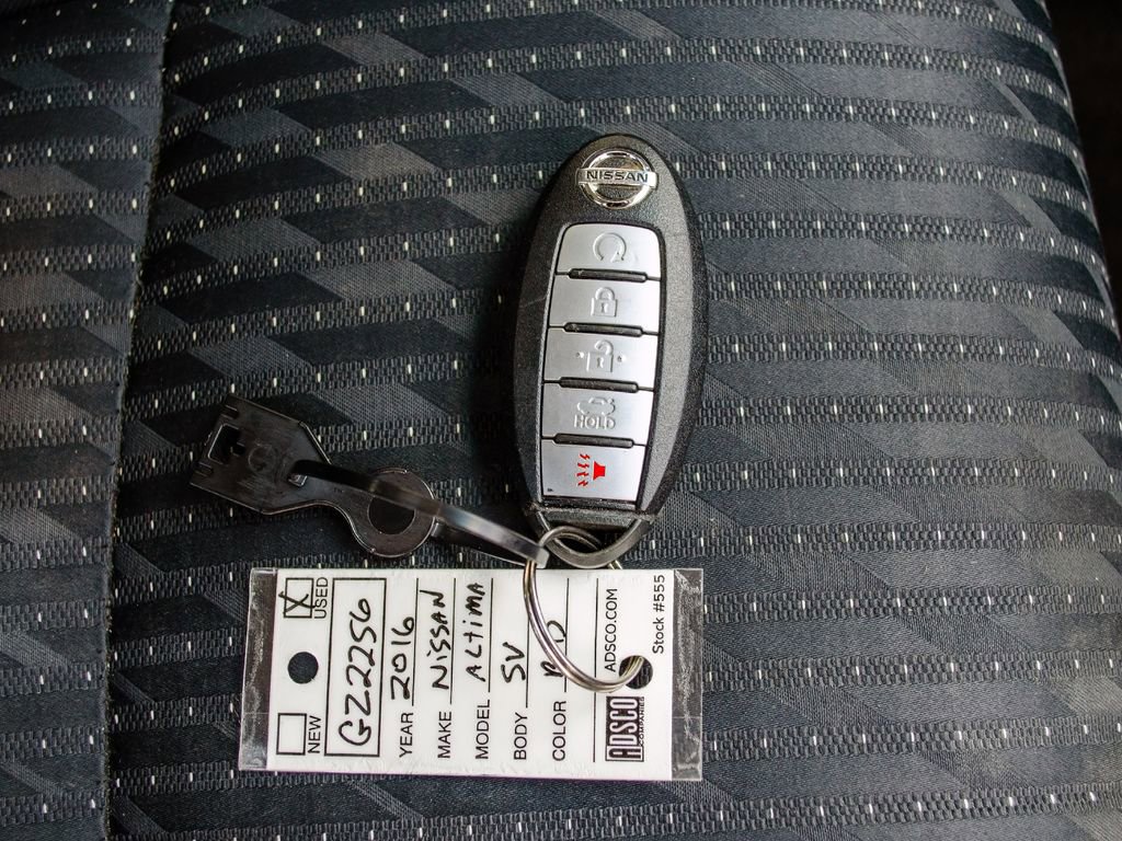 Used 2016 Nissan Altima 2.5 image 37