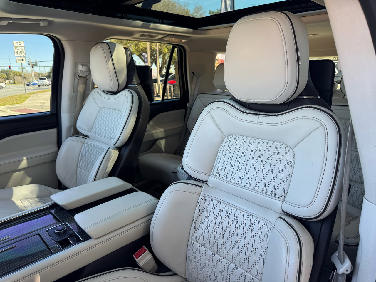 Used 2018 Lincoln Navigator Black Label w/ Cargo Package image 37