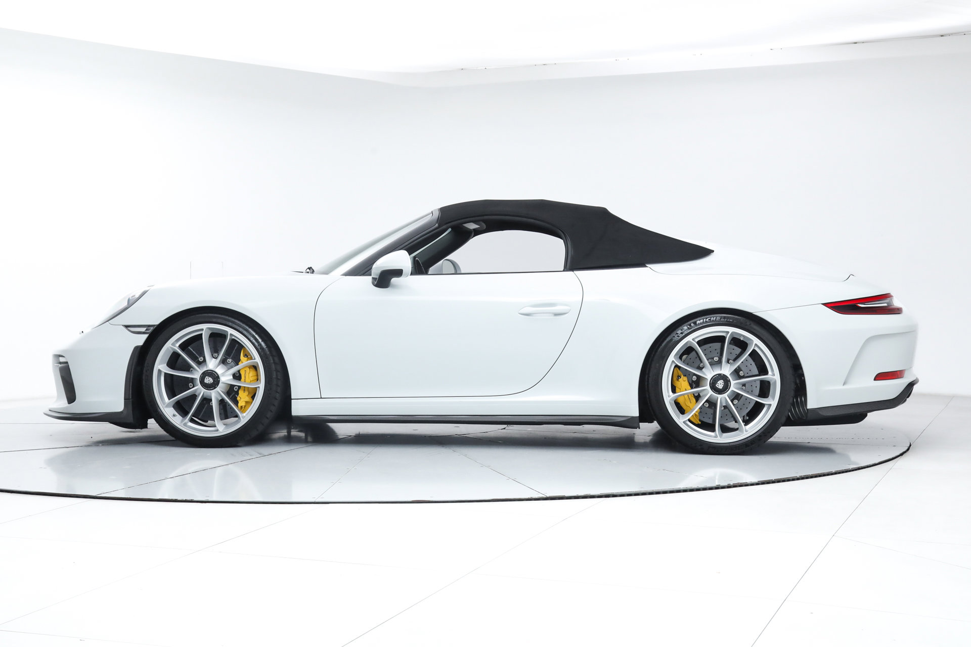 Used 2019 Porsche 911 Speedster image 7
