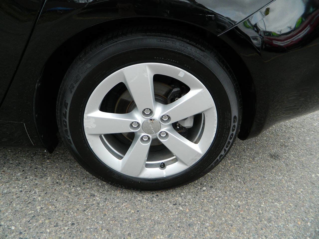 Used 2016 Dodge Dart SXT image 23