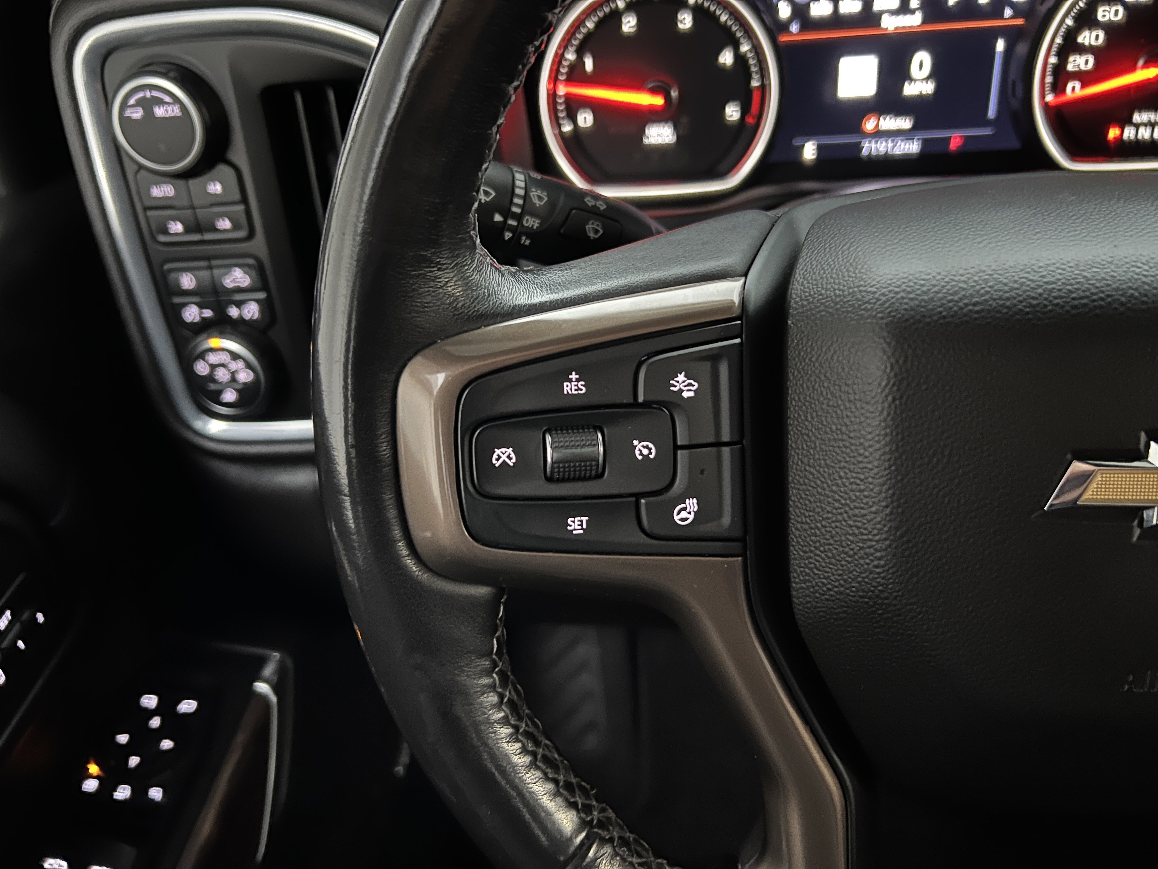 Used 2022 Chevrolet Silverado 3500 High Country w/ Safety Package II image 29