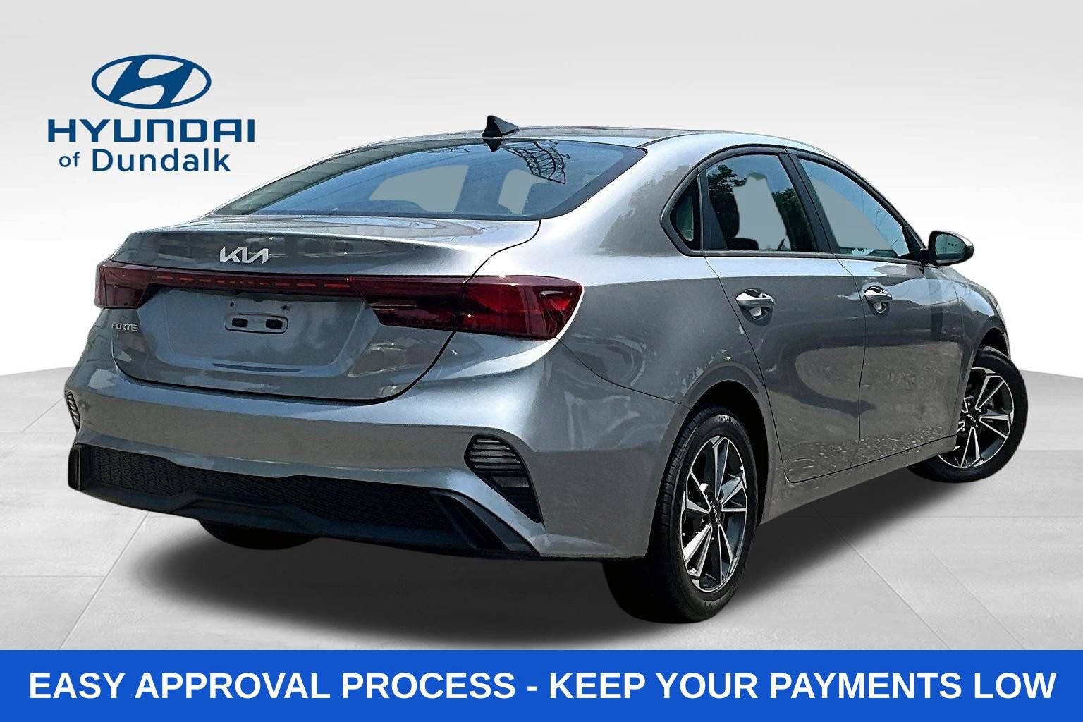 Used 2023 Kia Forte LXS FWD image 5