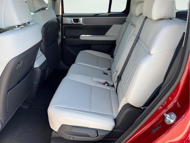 New 2027 Hyundai Santa Fe SEL AWD/4WD image 13