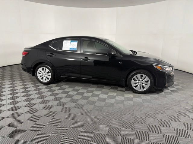 Used 2024 Nissan Sentra S FWD image 5