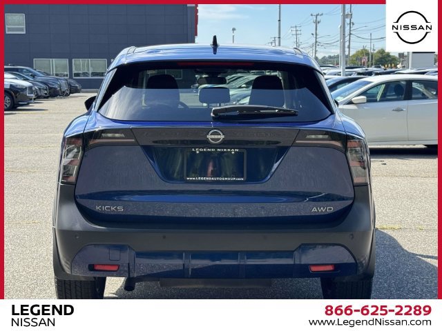 Certified 2025 Nissan Kicks SV AWD/4WD image 7