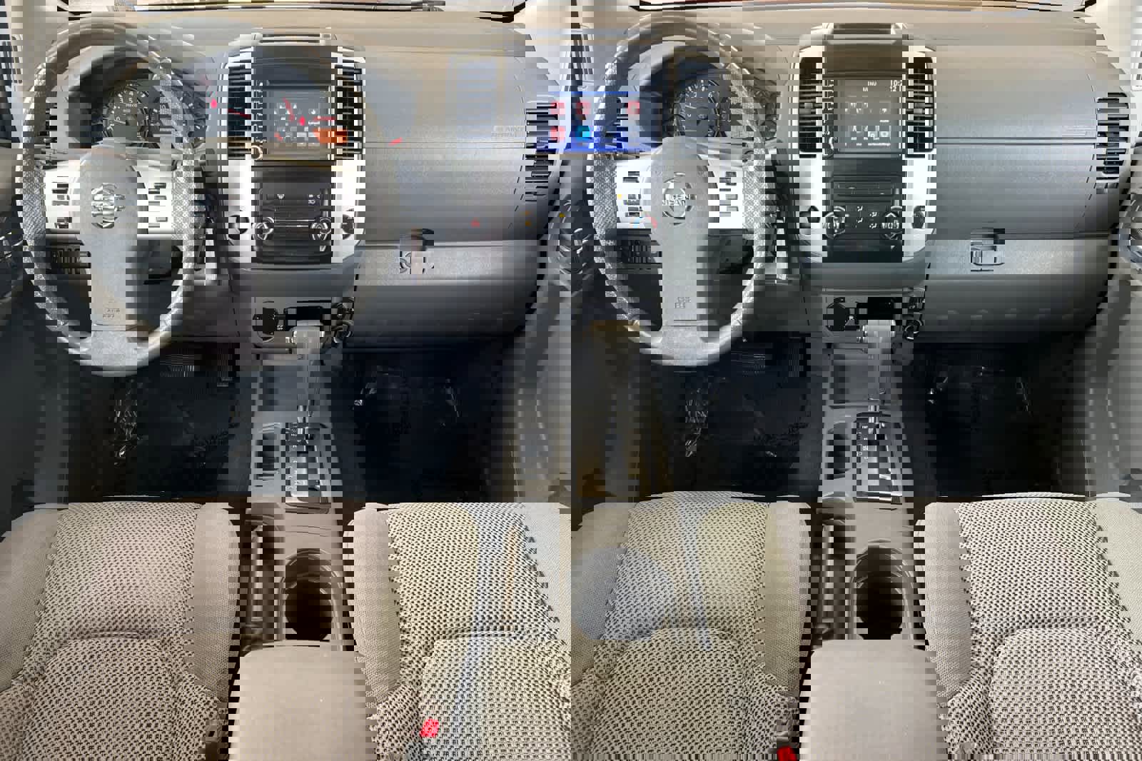 Used 2019 Nissan Frontier SV RWD image 3