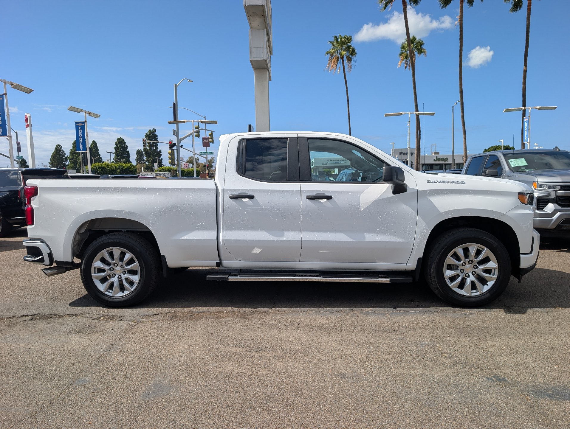 Certified 2020 Chevrolet Silverado 1500 Custom w/ Infotainment Package RWD image 7
