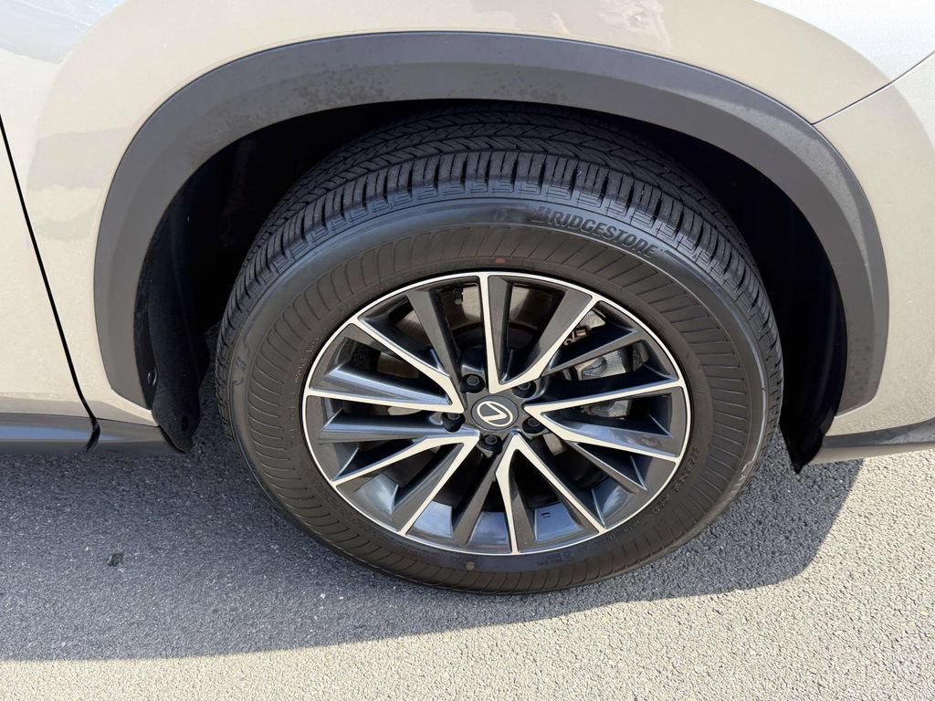 Used 2026 Lexus NX 350 AWD w/ Cold Area Package image 7