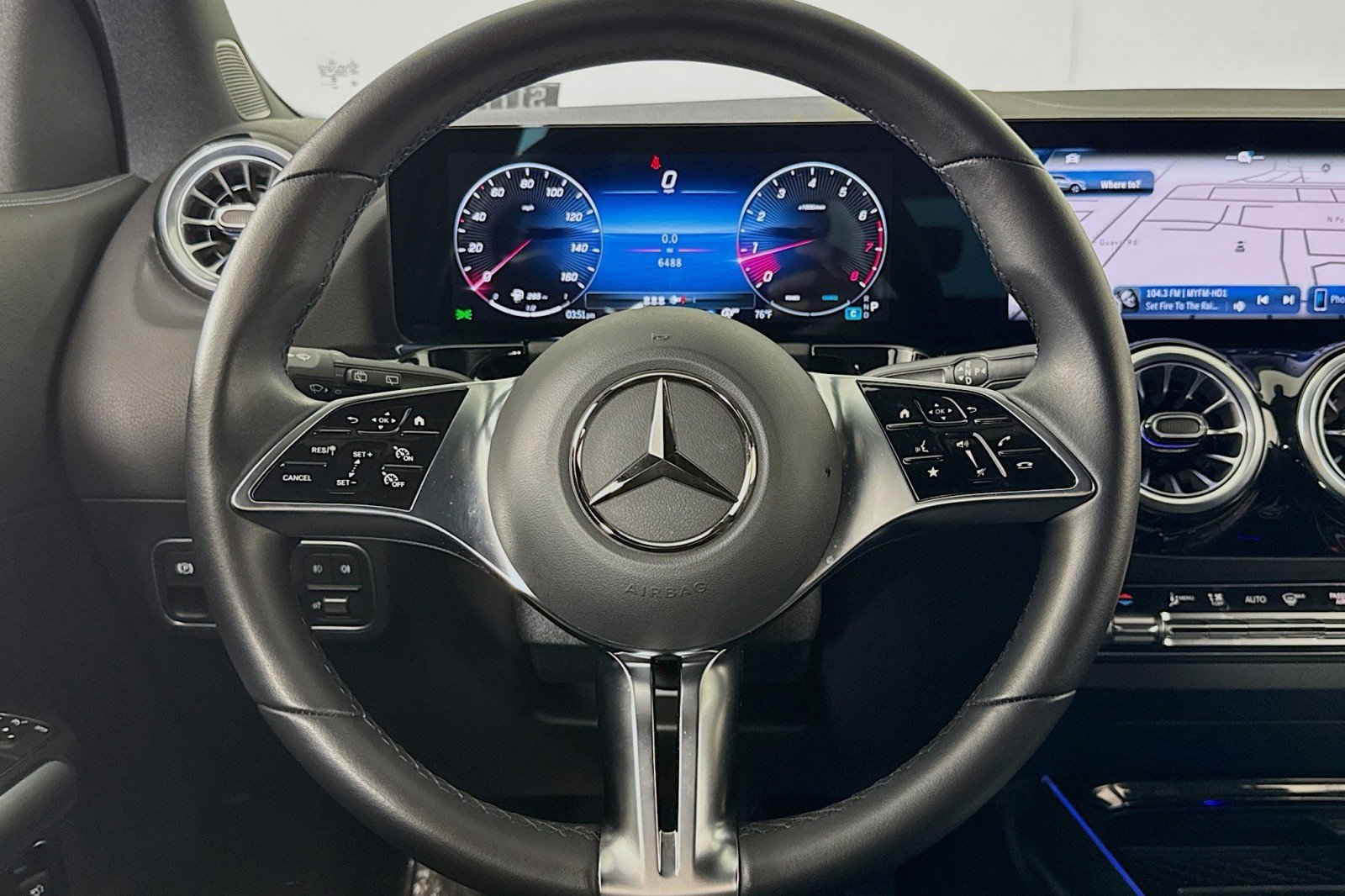 Certified 2025 Mercedes-Benz GLA 250 image 18