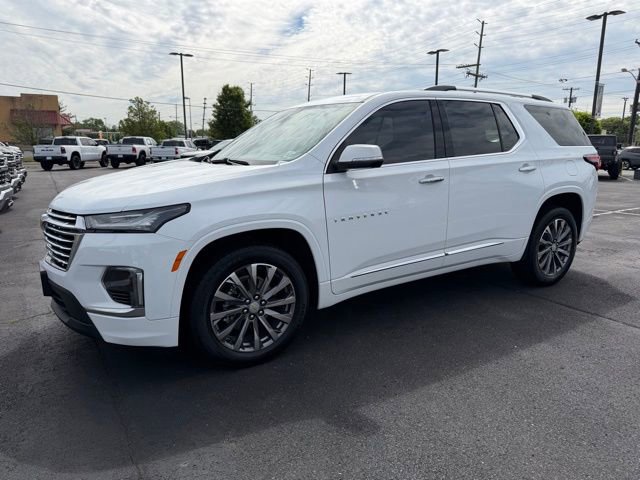 Certified 2022 Chevrolet Traverse Premier FWD image 3