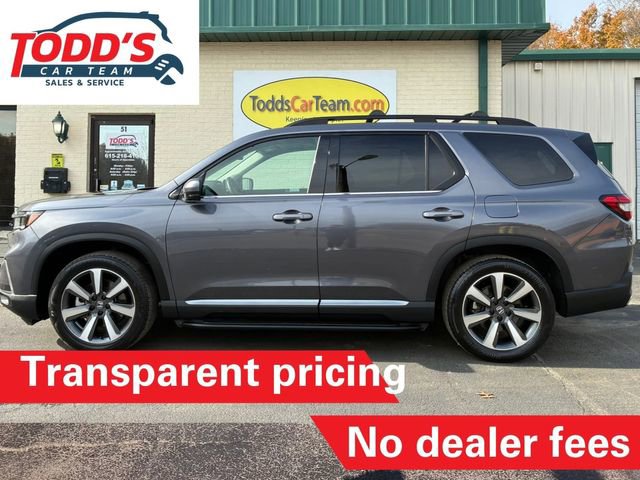 Used 2024 Honda Pilot Touring image 3