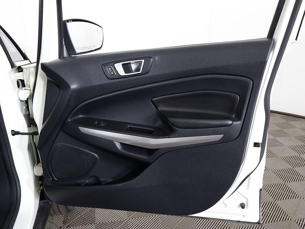 Used 2021 Ford EcoSport Titanium AWD/4WD image 22