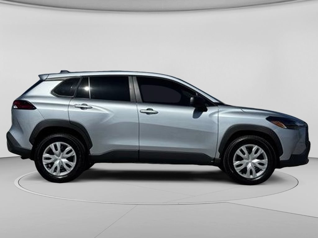 Used 2026 Toyota Corolla Cross L FWD image 34