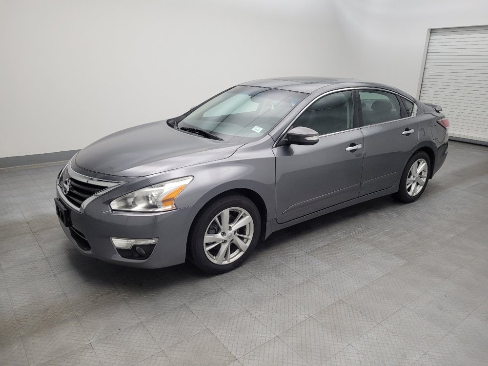 Used 2015 Nissan Altima 2.5 SL w/ Moonroof Package image 2