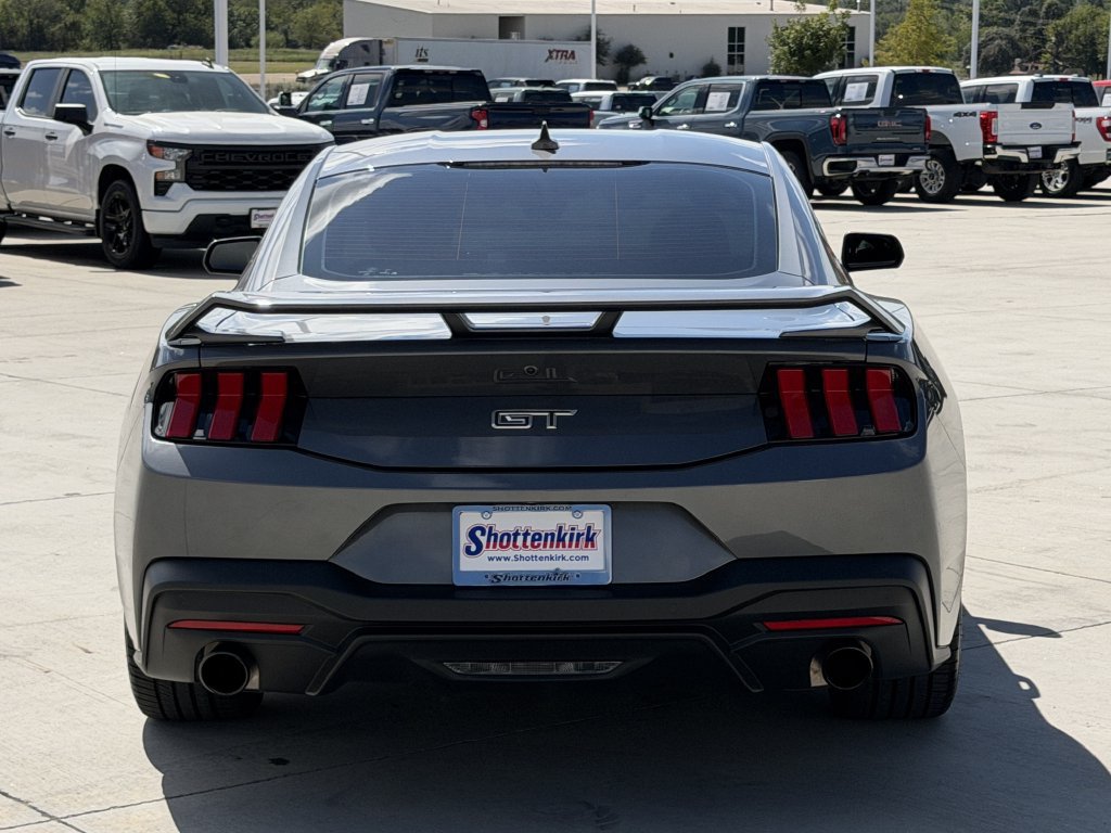 Used 2024 Ford Mustang GT w/ GT Performance Package RWD image 9