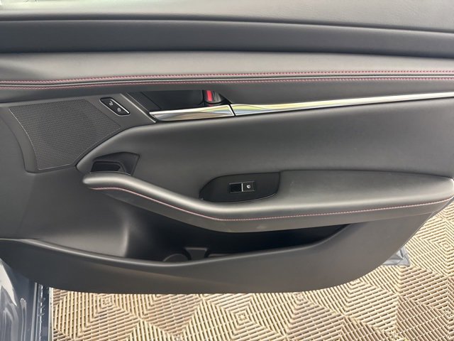 New 2026 MAZDA MAZDA3 Carbon image 23