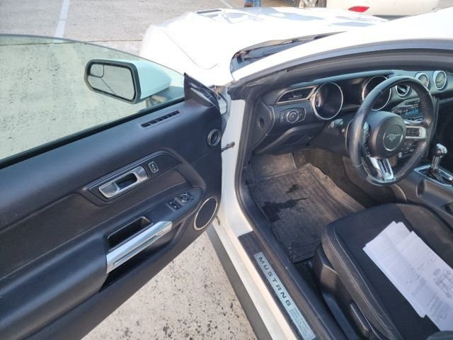 Used 2018 Ford Mustang EcoBoost image 18