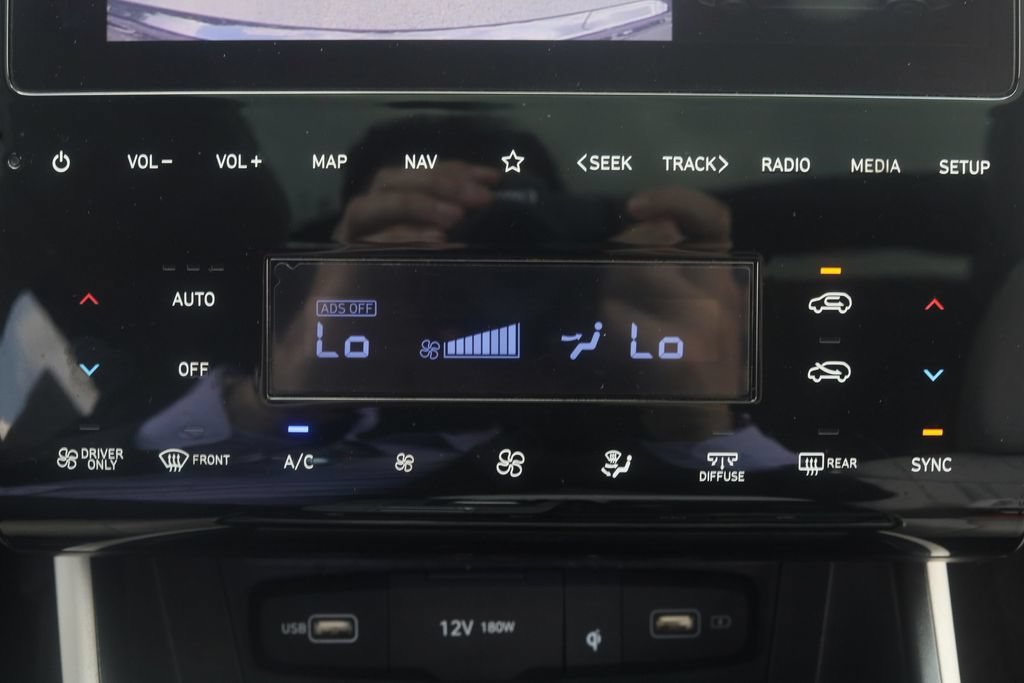 Used 2023 Hyundai Tucson SEL w/ Cargo Package AWD/4WD image 22