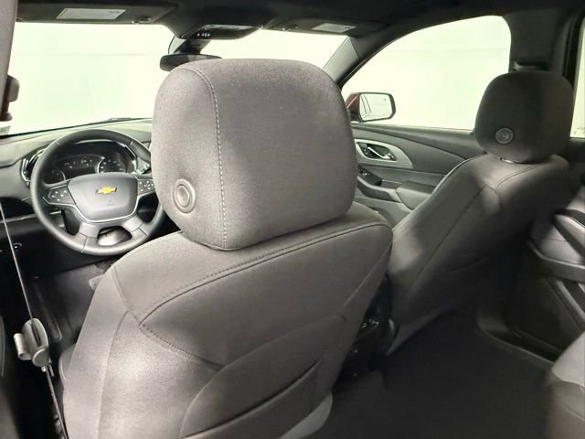 Used 2023 Chevrolet Traverse LT FWD image 35