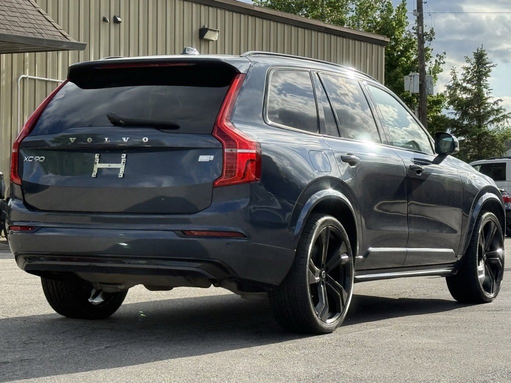 Used 2022 Volvo XC90 T8 R-Design w/ Advanced Package image 5