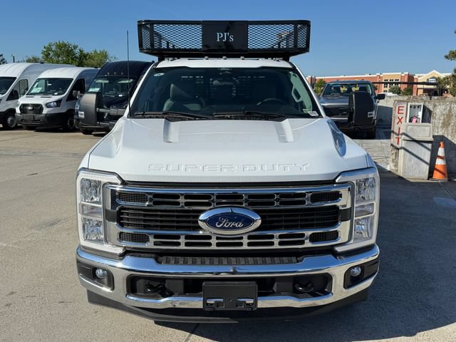New 2024 Ford F350 XL w/ XL Chrome Package RWD image 2