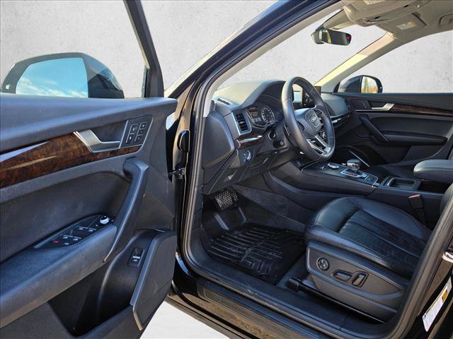 Used 2018 Audi Q5 2.0T Premium AWD/4WD image 21