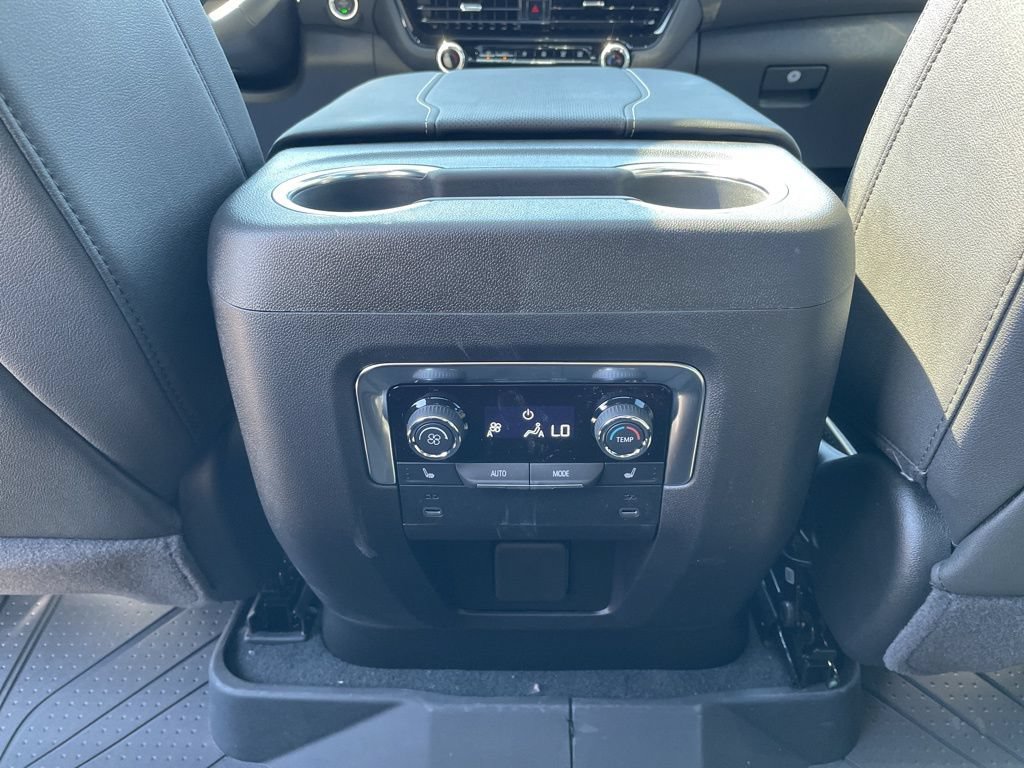 New 2026 Chevrolet Tahoe Premier w/ Sun And Tow Package AWD/4WD image 34
