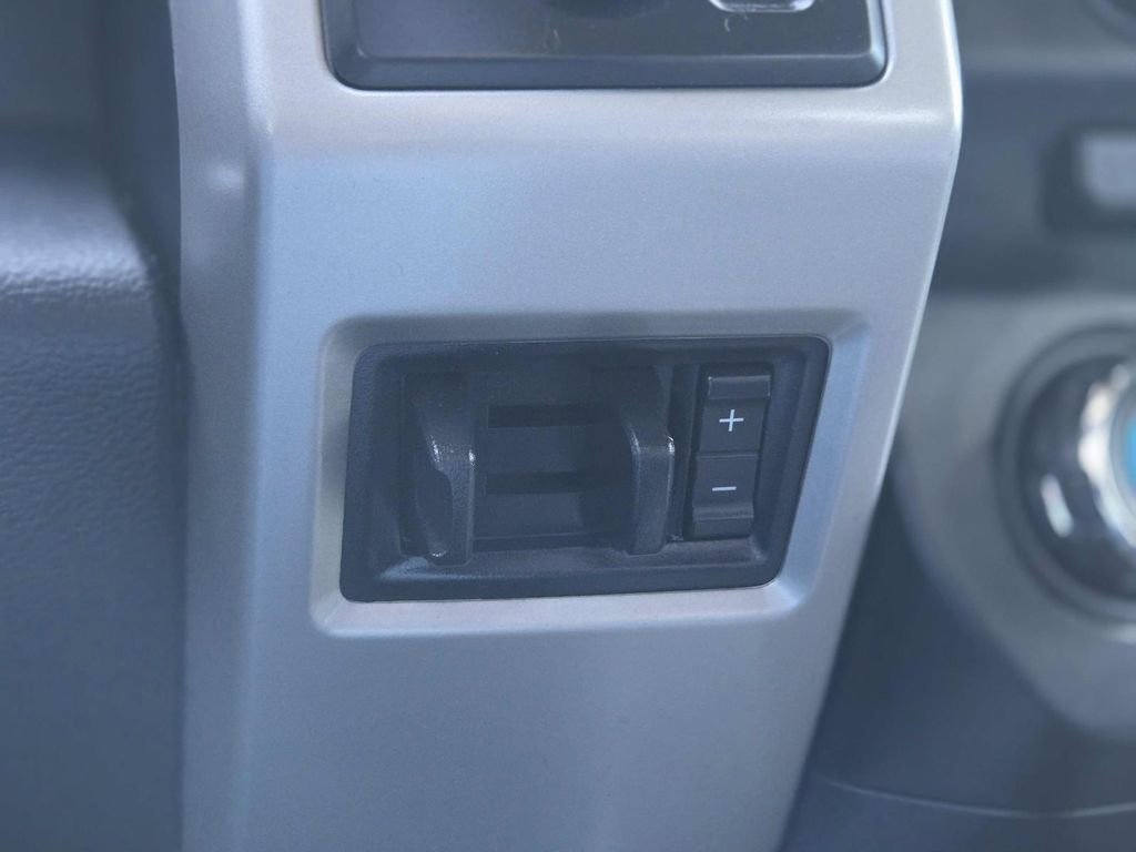 Used 2017 Ford F350 Lariat w/ Lariat Ultimate Package image 34