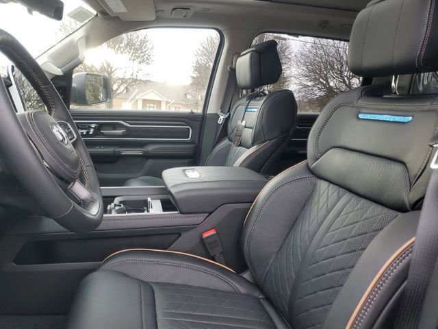 New 2026 RAM 1500 Tungsten w/ Trailer Tow Group image 9