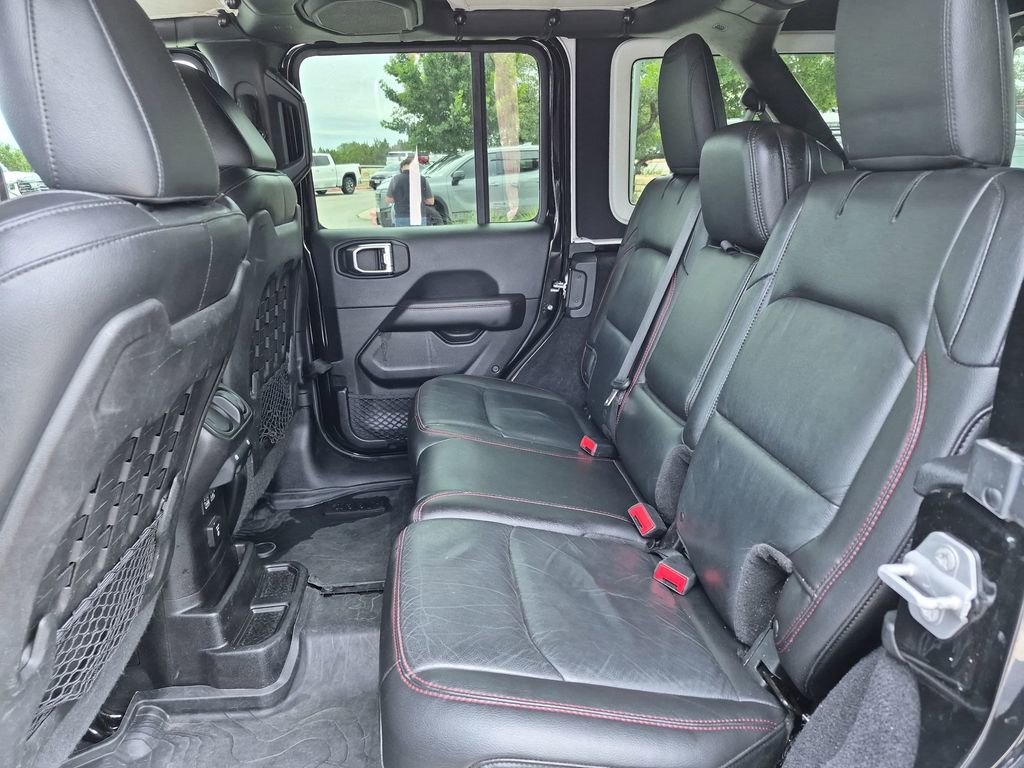 Used 2018 Jeep Wrangler Unlimited Rubicon AWD/4WD image 34