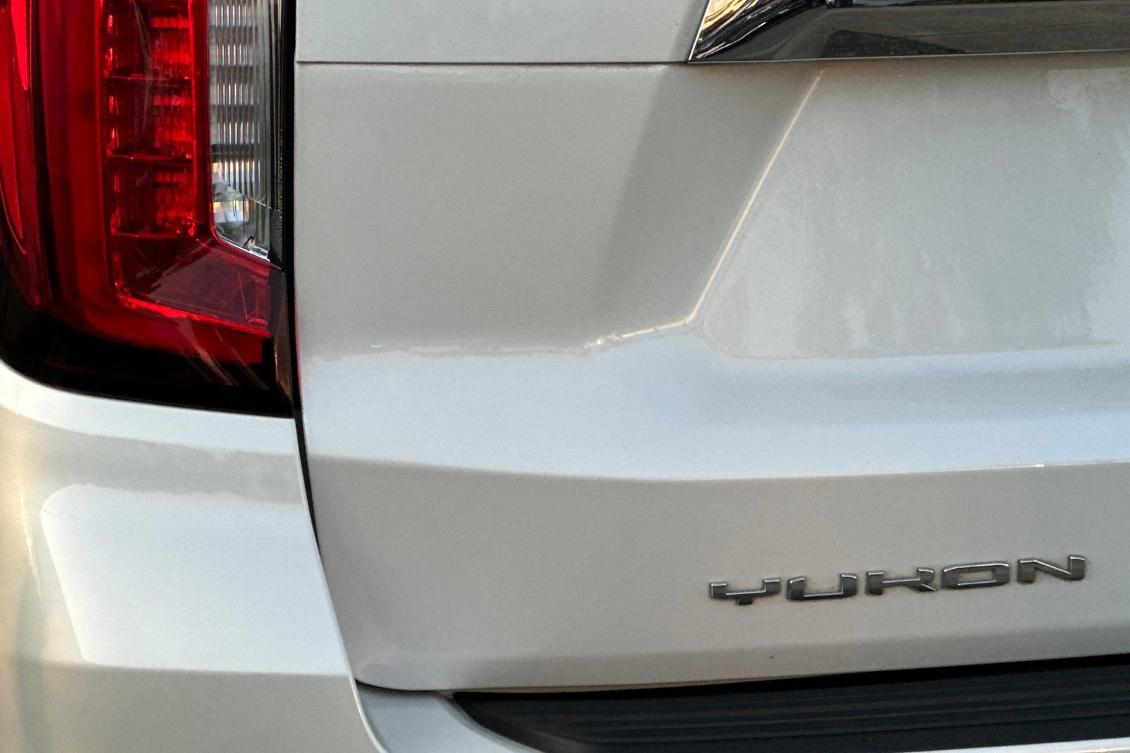 Used 2021 GMC Yukon XL SLT w/ SLT Luxury Package image 29