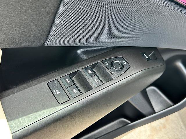Used 2025 BMW X3 xDrive30i w/ Premium Package AWD/4WD image 15