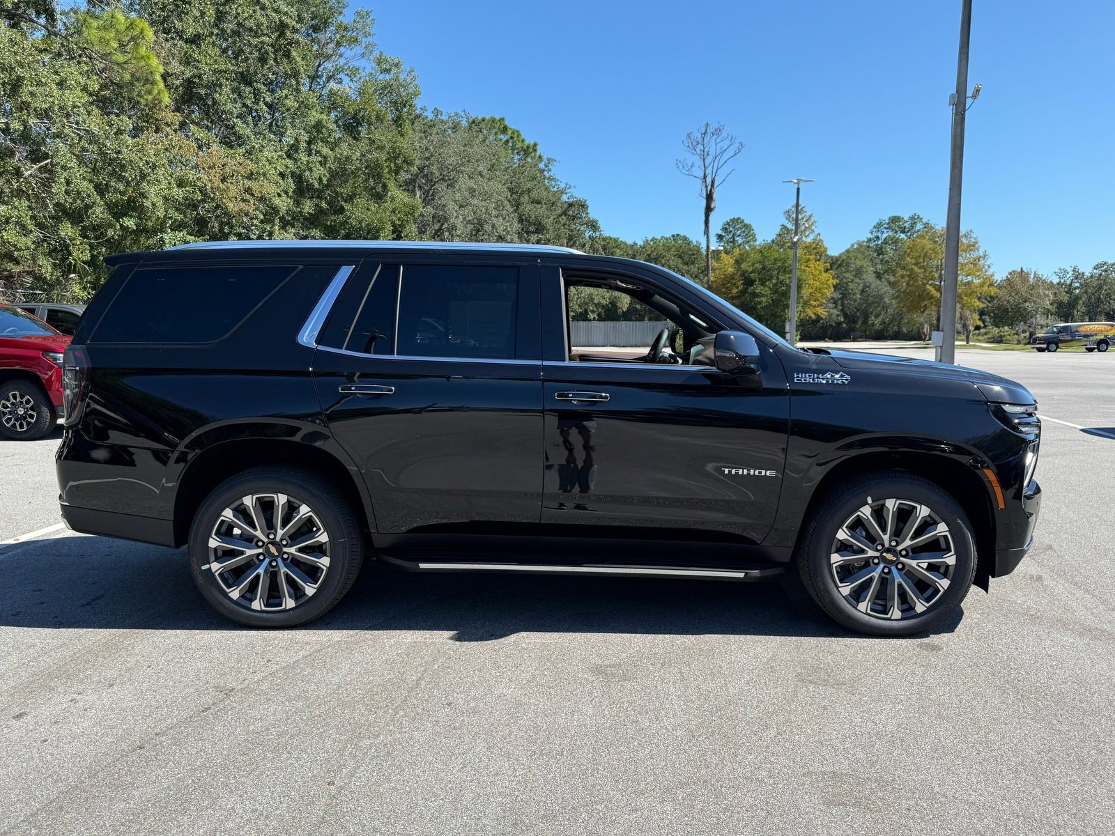 New 2026 Chevrolet Tahoe High Country w/ Sun And Tow Package image 7