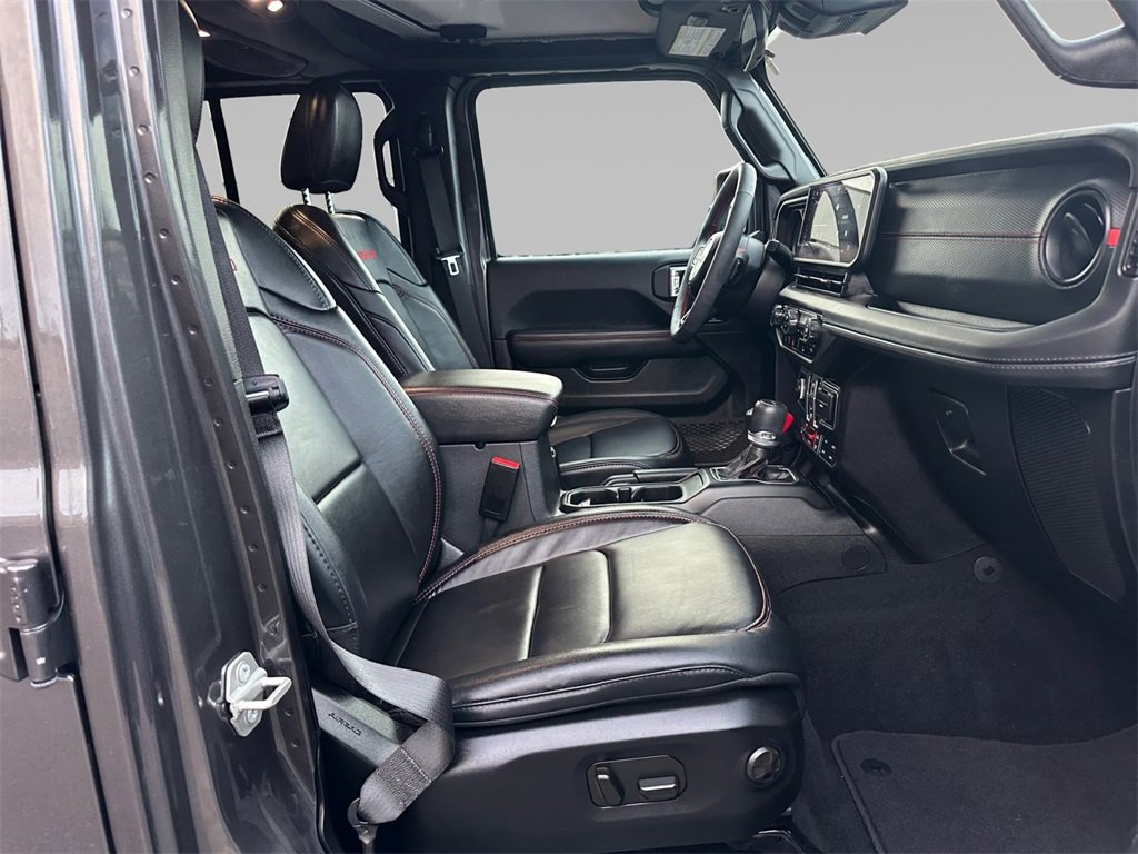 Certified 2024 Jeep Gladiator Rubicon w/ Convenience Group image 18