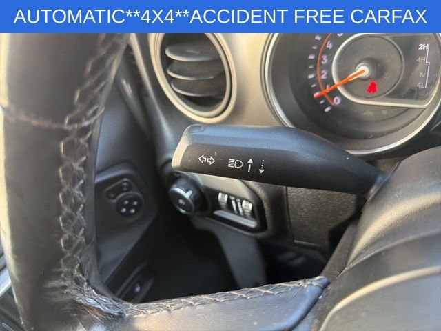 Used 2020 Jeep Wrangler Unlimited Sport image 30