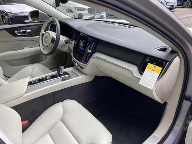 New 2026 Volvo V60 B5 Cross Country Plus w/ Protection Package Premier image 17