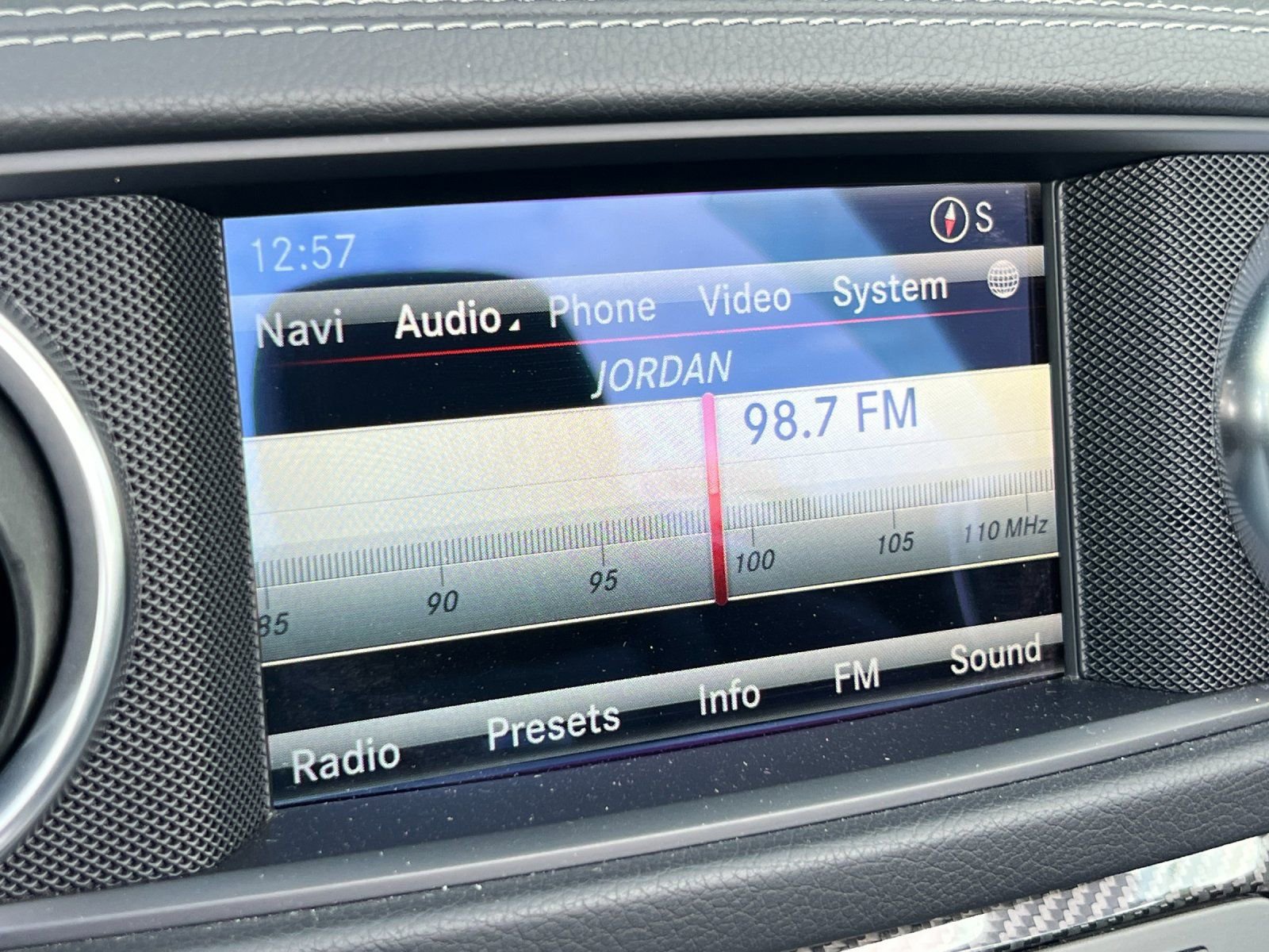 Used 2016 Mercedes-Benz SL 63 AMG image 13