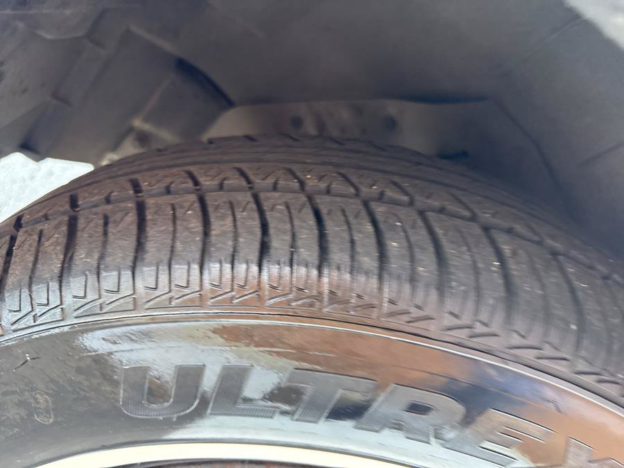 Used 1989 Cadillac Brougham RWD image 16