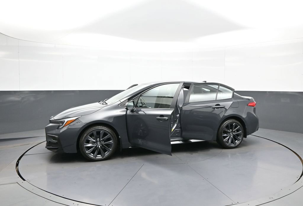 Used 2024 Toyota Corolla SE FWD image 41