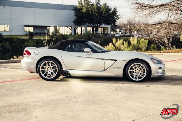 Used 2003 Dodge Viper SRT-10 image 33