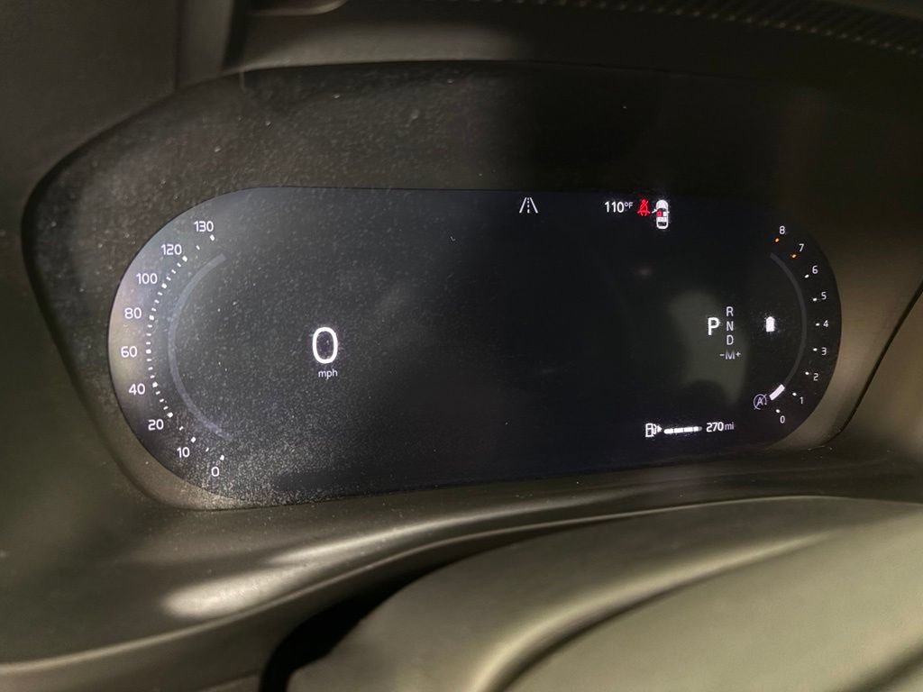 Used 2026 Volvo XC40 B5 Plus AWD/4WD image 23