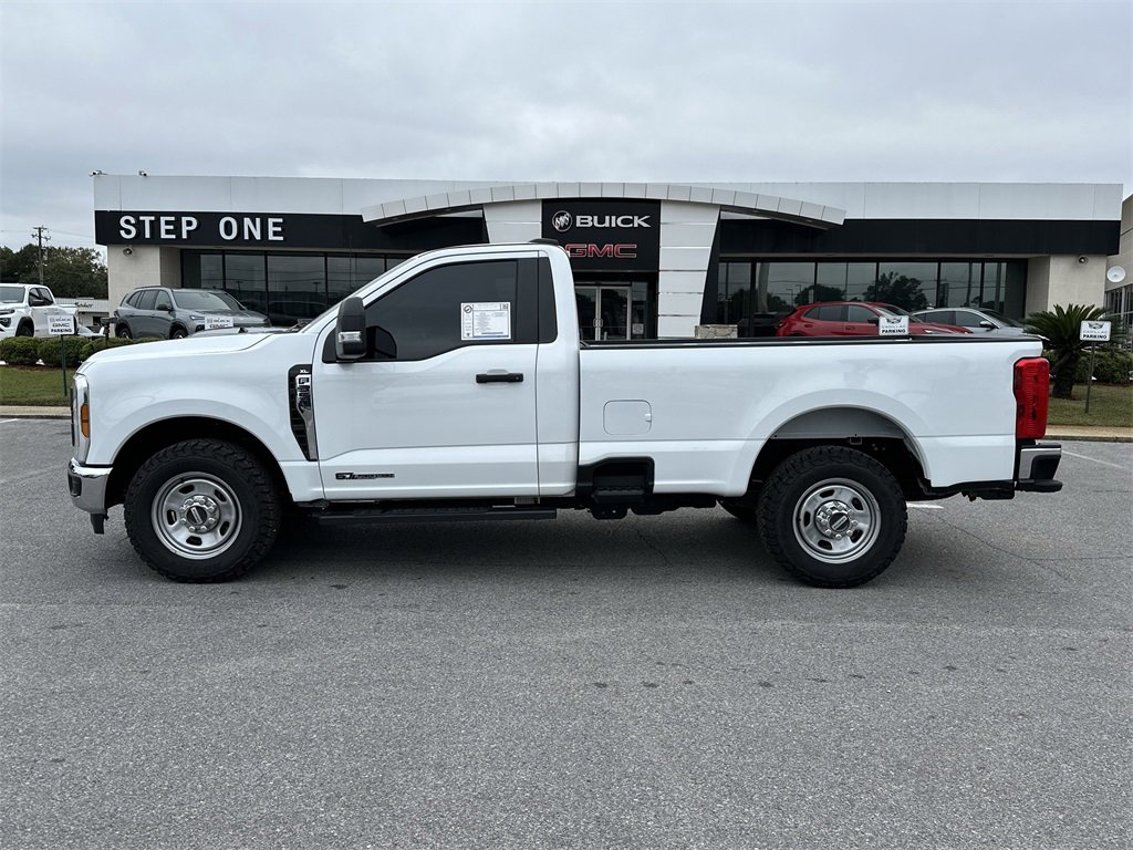 Used 2024 Ford F350 XL w/ XL Chrome Package image 4