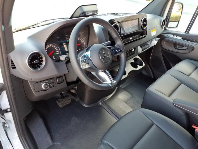 New 2026 Mercedes-Benz Sprinter 2500 image 4