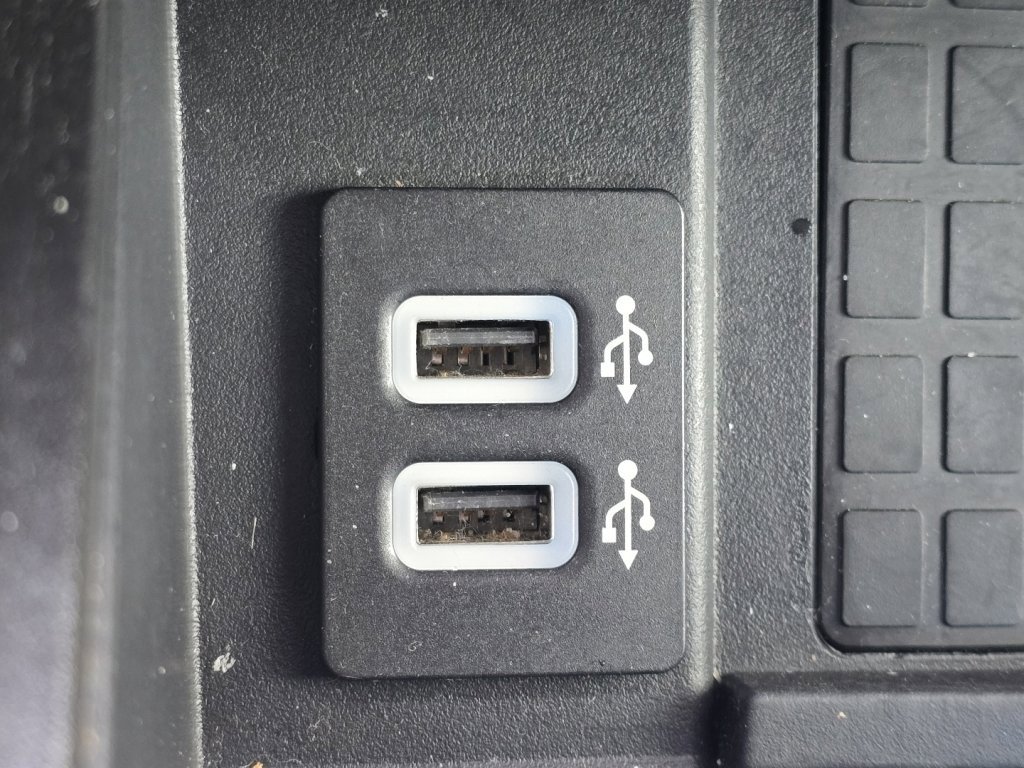 Used 2019 Ford Expedition XLT w/ Equipment Group 202A image 8