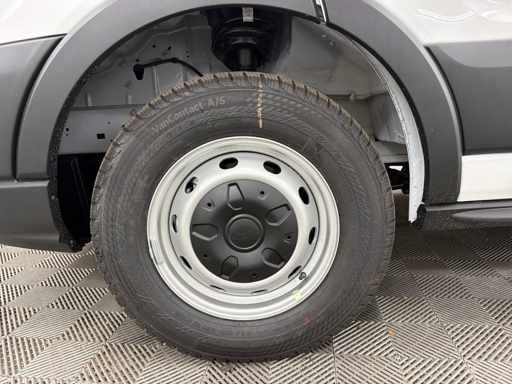 New 2026 Ford Transit 250 148 Medium Roof image 11