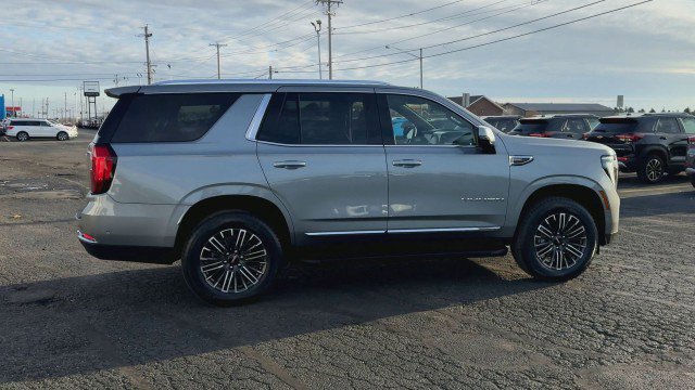 New 2026 GMC Yukon Elevation w/ LPO, Floor Liner Package image 9