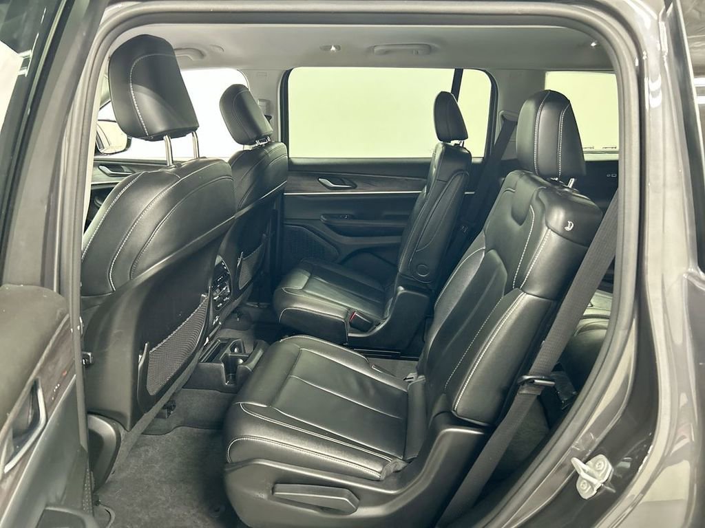 Certified 2023 Jeep Grand Cherokee L Limited image 20