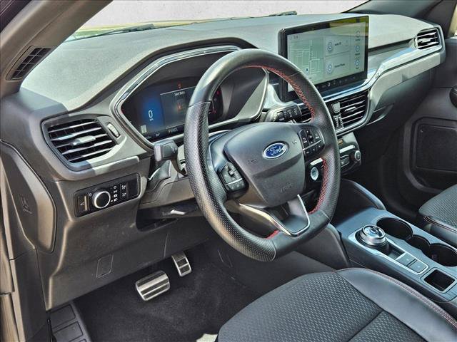 Used 2023 Ford Escape ST-Line w/ Tech Pack #1 FWD image 10