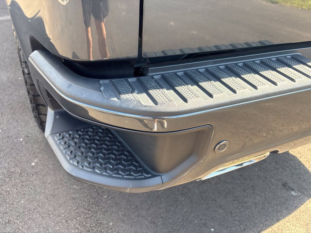 Used 2019 GMC Sierra 1500 AT4 w/ AT4 Premium Package AWD/4WD image 21
